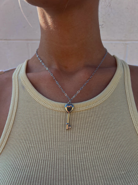 alice necklace