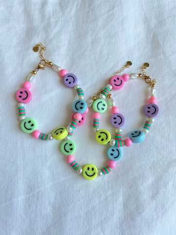 smiley beaded anklet